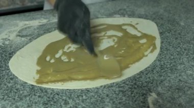 İnsanlar para kazanıyor.