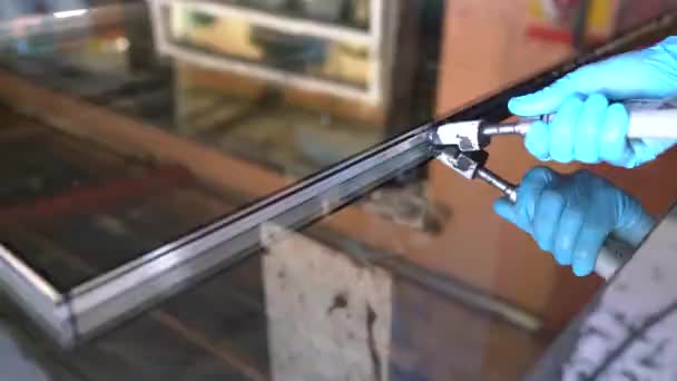 Blick Aus Der Glasfabrik — Stockvideo