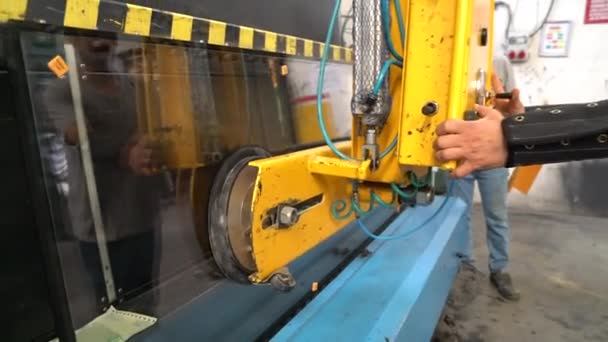 Blick Aus Der Glasfabrik — Stockvideo