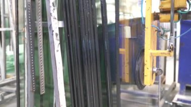 Cam fabrikasının manzarası.