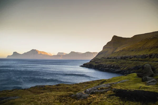 Gün Batımında Faroe Adaları Manzarası — Stok fotoğraf