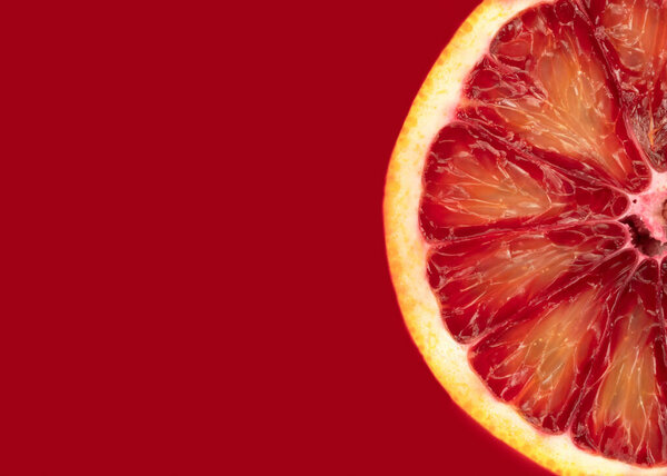 Red orange is a source of vitamins for maintaining health and preventing viruses