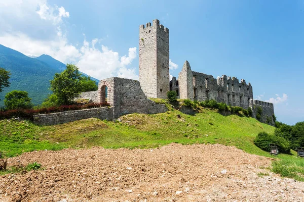 Castelo de Belfort na Itália — Fotografia de Stock