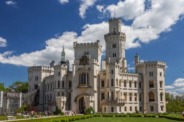 Hluboka nad Vltavou beyaz Barok castle, Çek Cumhuriyeti, Europe