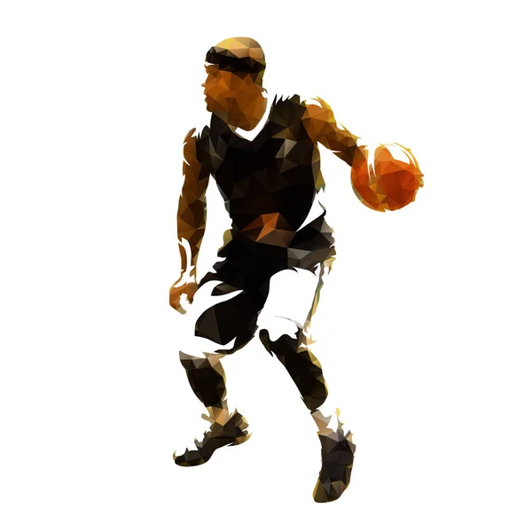 Jugador de baloncesto en camiseta negra corriendo y regateando con bal — Vector de stock