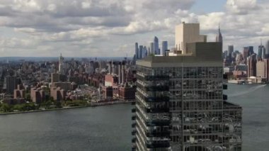 Williamsburg Brooklyn Mimarisi 'nin videosu