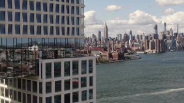 Williamsburg Brooklyn Mimarisi 'nin videosu