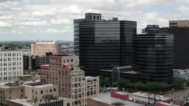 Newark Nova Camisa Leste Laranja — Vídeo de Stock