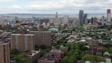 Bushwick Brooklyn Havalimanı 'nın videosu