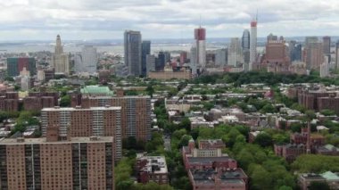 Bushwick Brooklyn Havalimanı 'nın videosu