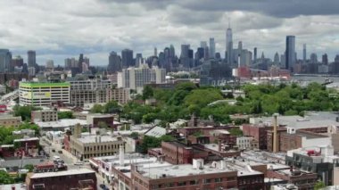 Bushwick Brooklyn Havalimanı 'nın videosu