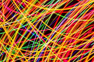 Renkli neon çizgili soyut arkaplan