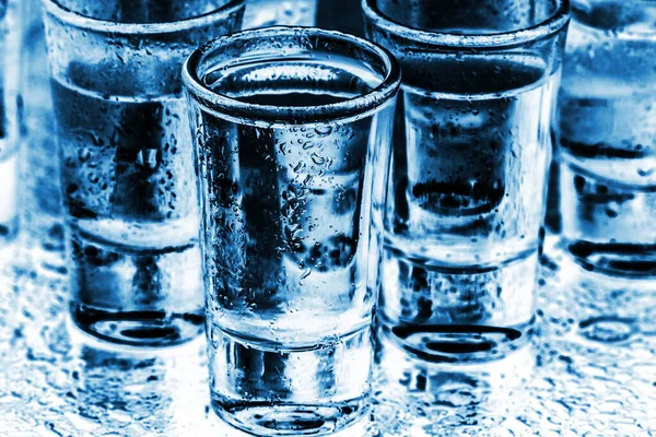 Vodka Tiros Uma Linha — Fotografia de Stock