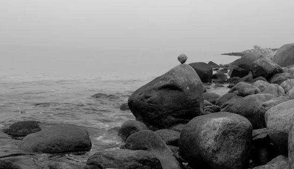 Pedras Mar Fazendo Equilíbrio Relaxante Espiritual Para Meditação — Fotografia de Stock
