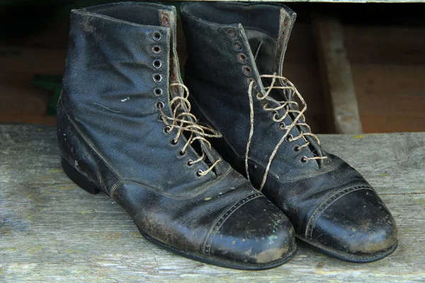 Old Scuffed Black Leather Lace Boots Image Defocused — Stock Photo, Image