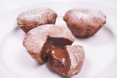 Kızarmış keçi peyniri salatası atış kapatmak