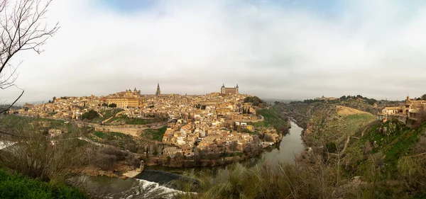 Toledo España Ciudad Vieja Skyline — Foto de Stock