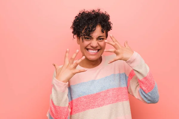 Jeune Femme Adolescente Afro Américaine Mélangée Bouleversée Criant Avec Les — Photo