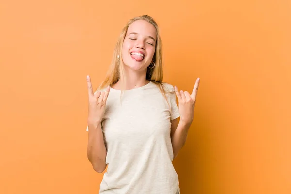 Cute Natural Teenager Woman Showing Rock Gesture Fingers — Stock Photo, Image