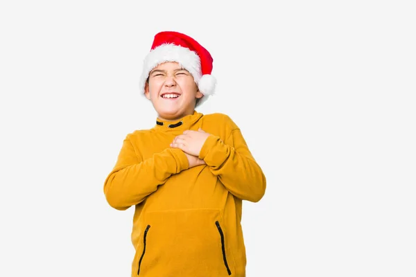 Kleiner Junge Der Weihnachten Mit Weihnachtsmütze Feiert Isoliert Lachend Die — Stockfoto