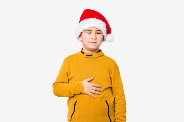 Menino Comemorando Dia Natal Usando Chapéu Papai Noel Isolado Toca — Fotografia de Stock