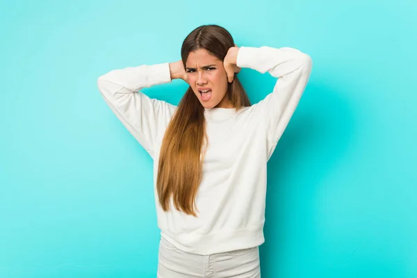 Young Slim Woman Covering Ears Hands Trying Hear Too Loud — Stock Photo, Image