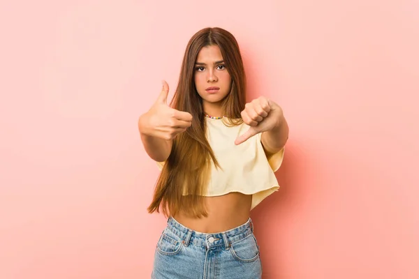 Young Slim Woman Showing Thumbs Thumbs Difficult Choose Concept — Stock Photo, Image