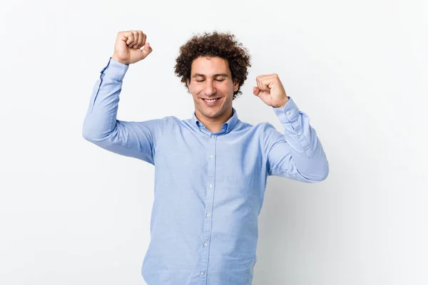 Young Curly Mature Man Wearing Elegant Shirt Celebrating Special Day — Stock Photo, Image