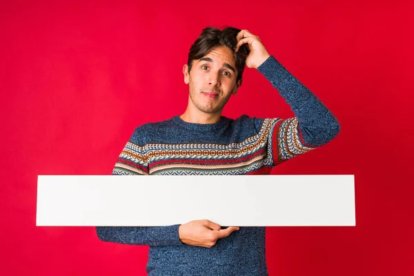 Jongeman Die Een Bord Vasthoudt Geschokt Herinnert Zich Een Belangrijke — Stockfoto