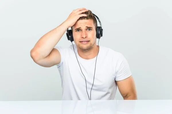 Young Man Listening Music Headphones Being Shocked She Has Remembered — Stock Photo, Image