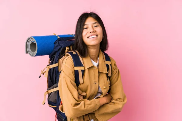 Young Chinese Traveler Woman Isolated Laughing Having Fun — 스톡 사진