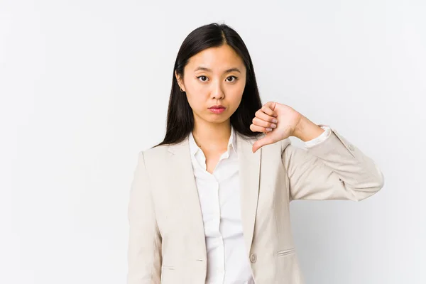 Junge Chinesische Geschäftsfrau Isoliert Zeigt Eine Abneigung Geste Daumen Nach — Stockfoto
