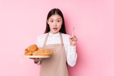 Genç Çinli fırıncı kadın, yaratıcılık kavramına dair harika bir fikre sahip..