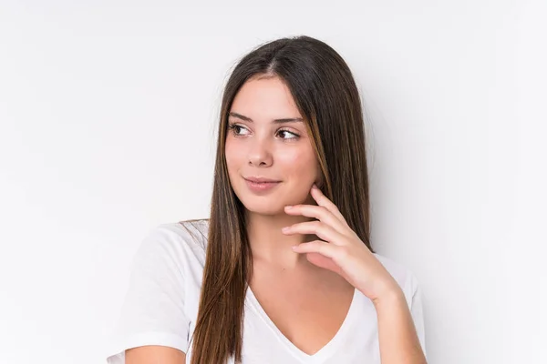 Jovem Bonita Mulher Caucasiana Rosto Closeup Isolado — Fotografia de Stock