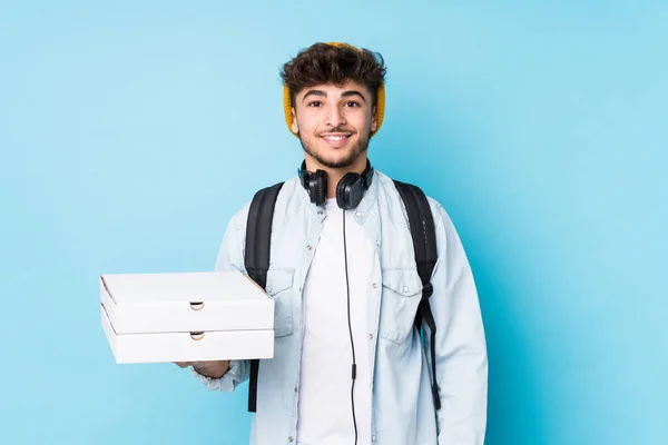 Young Arab Student Man Holding Pizzas Isolated Happy Smiling Cheerful — 스톡 사진
