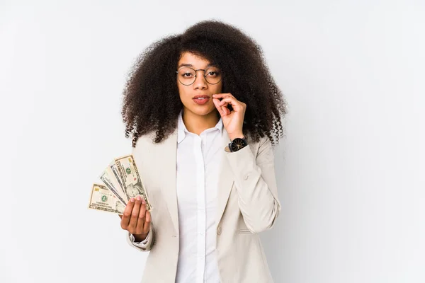 Joven Mujer Negocios Afro Sosteniendo Coche Crédito Aislado Joven Mujer — Foto de Stock