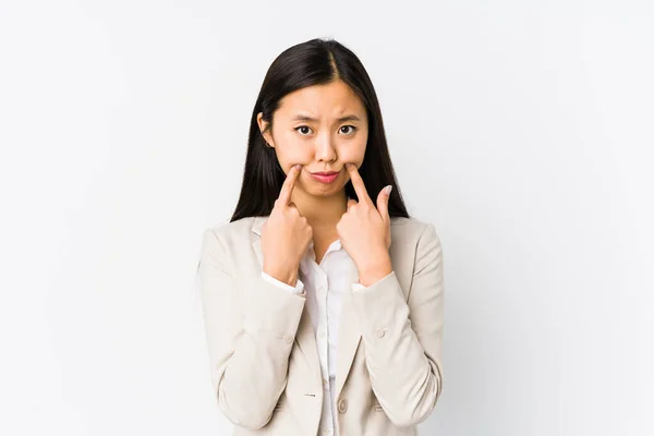 Young Chinese Business Woman Isolated Doubting Two Options — Stock Photo, Image