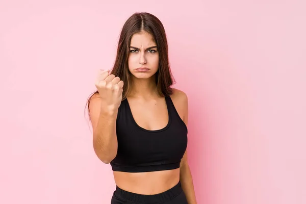 Jonge Blanke Fitness Vrouw Doet Sport Geïsoleerd Tonen Vuist Naar — Stockfoto