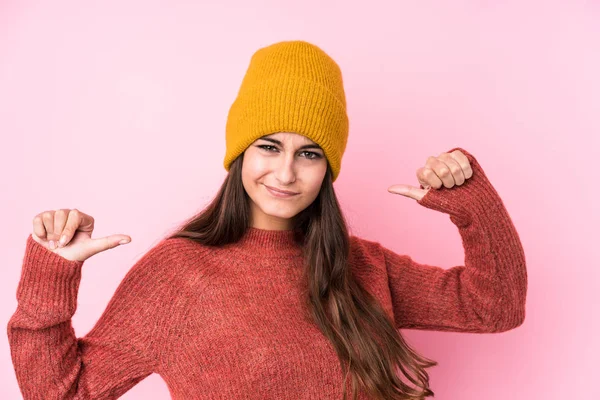 Young Caucasian Woman Wearing Wool Cap Feels Proud Self Confident — 스톡 사진