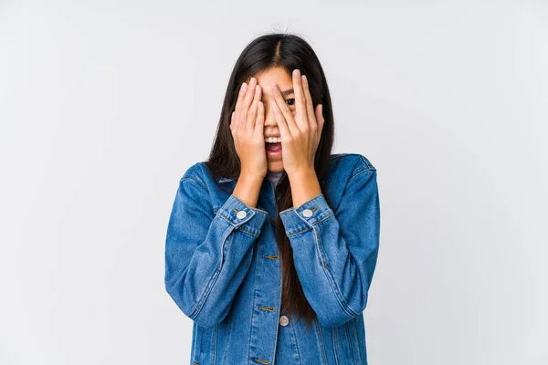 Jonge Aziatische Vrouw Knipperen Door Vingers Bang Nerveus — Stockfoto