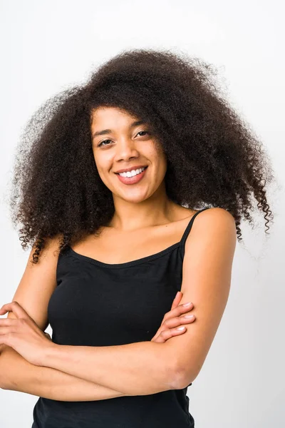 Jong Afro Vrouw Gezicht Close Geïsoleerd — Stockfoto