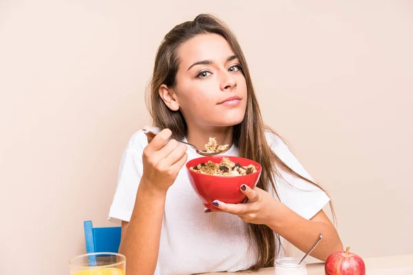 Giovane Donna Caucasica Che Colazione — Foto Stock