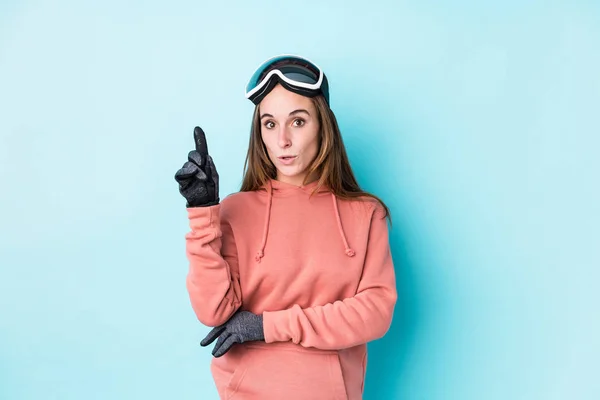 Young Skier Woman Isolated Having Some Great Idea Concept Creativity — Stock Photo, Image