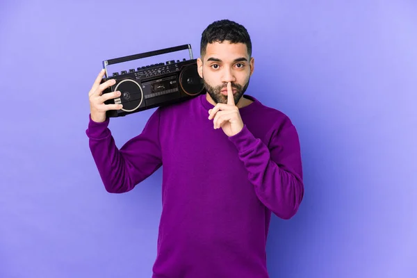Young Arabian Man Holding Radio Cassette Isolated Young Arabian Man — ストック写真