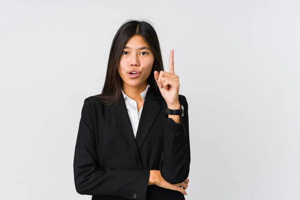 Joven Mujer Negocios Asiática Teniendo Alguna Gran Idea Concepto Creatividad —  Fotos de Stock