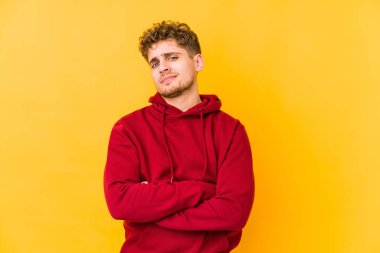  Şüpheli, belirsiz, seni inceliyor..