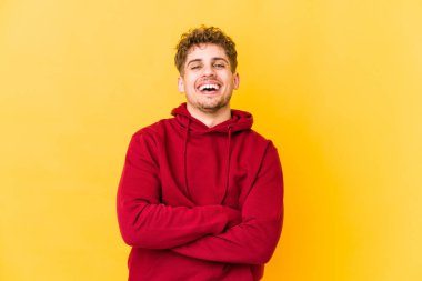  gülen ve having fun.