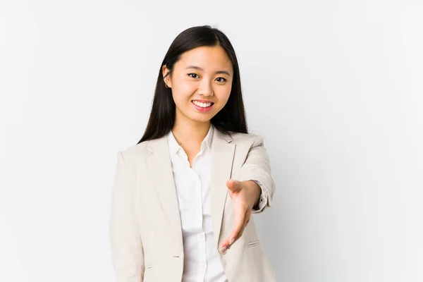 Junge Chinesische Geschäftsfrau Streckt Vereinzelt Die Hand Die Kamera Grußgeste — Stockfoto