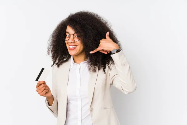 Jonge Afro Zakenvrouw Met Een Kredietauto Geïsoleerd Jonge Afro Zakenvrouw — Stockfoto