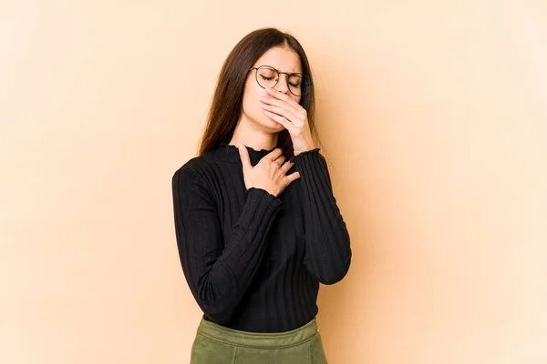 Young Caucasian Woman Isolated Beige Background Suffers Pain Throat Due — Stock Photo, Image